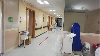 In calo i ricoveri ospedalieri (-65) e le terapie intensive (-3) In calo i ricoveri ospedalieri (-65) e le terapie intensive (-3)