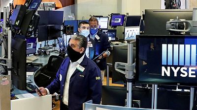 Wall Street cierra en alza una sesión de compras de oportunidad