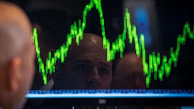 MERCADOS GLOBALES: La perspectiva de dinero barato impulsa las bolsas y el crudo se dispara tras un ciberataque MERCADOS GLOBALES: La perspectiva de dinero barato impulsa las bolsas y el crudo se dispara tras un ciberataque