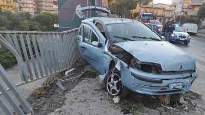 Vittima ha 22 anni, auto era guidata da amico senza patente Vittima ha 22 anni, auto era guidata da amico senza patente