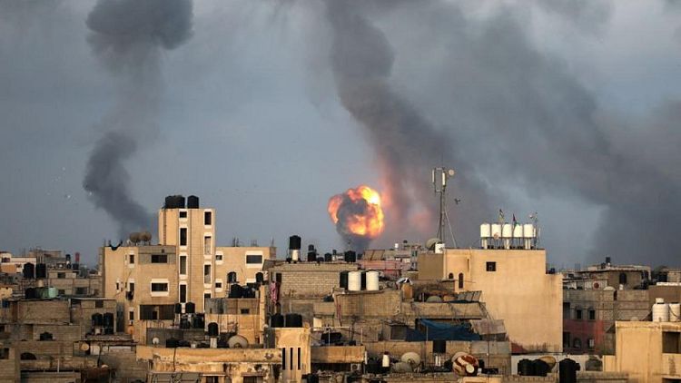 مقتل 35 في غزة و3 في إسرائيل مع تصاعد العنف