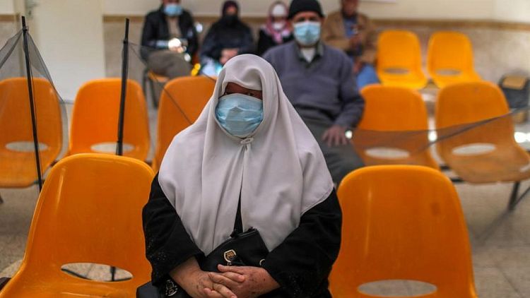 وزيرة الصحة: 528 إصابة جديدة بكورونا و15 وفاة بين الفلسطينيين