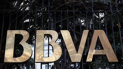 Cientos de empleados de BBVA se manifiestan contra los planes de despido Cientos de empleados de BBVA se manifiestan contra los planes de despido