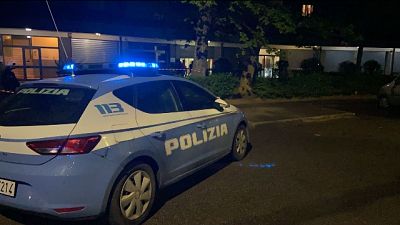 E' successo nel quartiere del Pilastro, indagini della Polizia