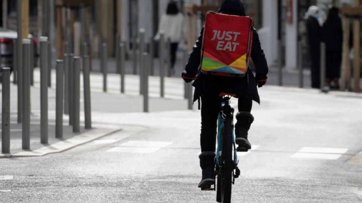 Just Eat Takeaway launches grocery delivery in Germany Euronews
