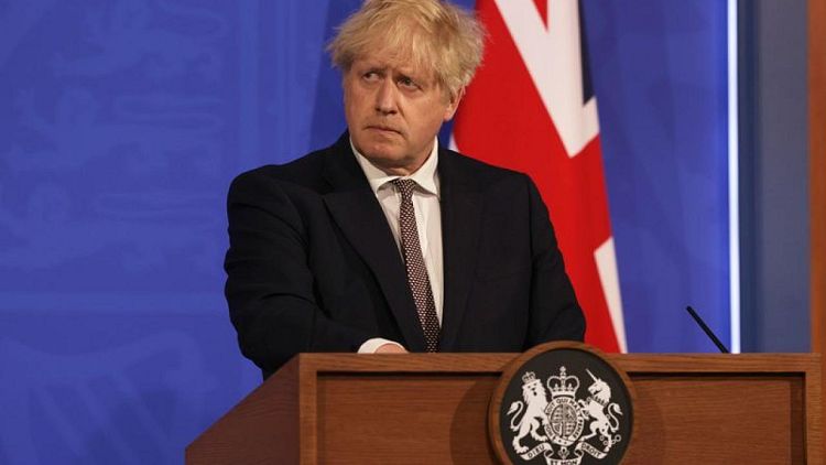 رئيس وزراء بريطانيا يعبر عن قلقه البالغ من الوضع في الشرق الأوسط