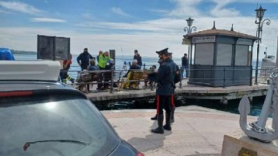 Gruppo di naufraghi austriaci lancia allarme Gruppo di naufraghi austriaci lancia allarme