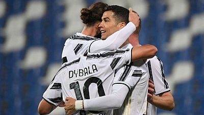 Ronaldo llega a los 100 goles con la Juve en crucial triunfo ante Sassuolo