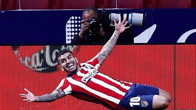 Atlético de Madrid vence a Real Sociedad y se acerca al título de liga en España Atlético de Madrid vence a Real Sociedad y se acerca al título de liga en España