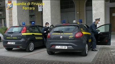 Operazione della Guardia di finanza Operazione della Guardia di finanza