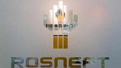 روسنفت تتحول لتسجيل صافي دخل ملياري دولار في الربع/1 روسنفت تتحول لتسجيل صافي دخل ملياري دولار في الربع/1