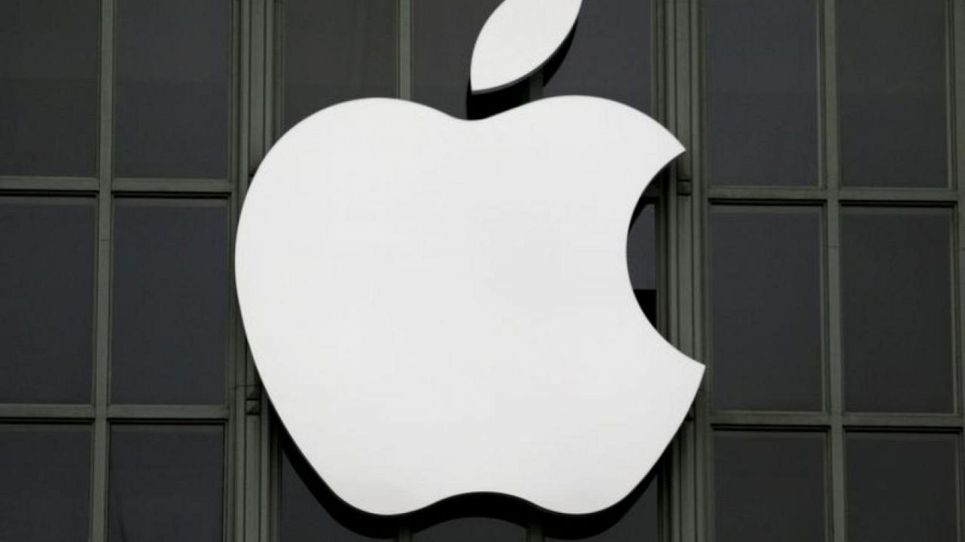 Apple's alleged restriction on workers' Slack use sparks labor ...
