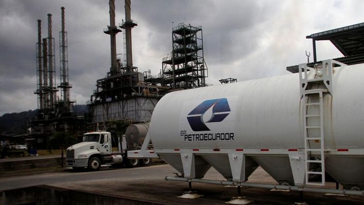 Ecuador ve rondas petroleras y concesión de refinería durante el 2022: ministro Energía