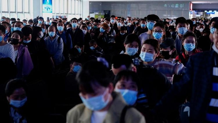 الصين تسجل 72 إصابة جديدة بكورونا