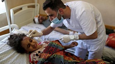 حكاية صورة-الطفلة سوزي تنجو من ضربة إسرائيلية قتلت أمها وأخوتها الأربعة حكاية صورة-الطفلة سوزي تنجو من ضربة إسرائيلية قتلت أمها وأخوتها الأربعة