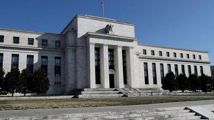 Clarida de la Fed dice que crecimiento de EEUU podría alcanzar el 7% este año