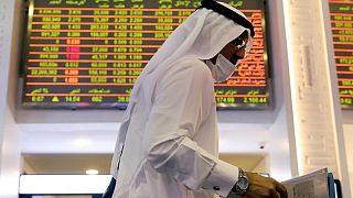 بورصة دبي تسجل أعلى مستوى في حوالي 4 أعوام، والأسهم السعودية تتراجع