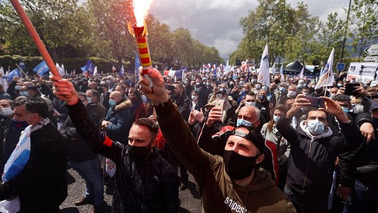'You need to protect us' - French police protest against violence