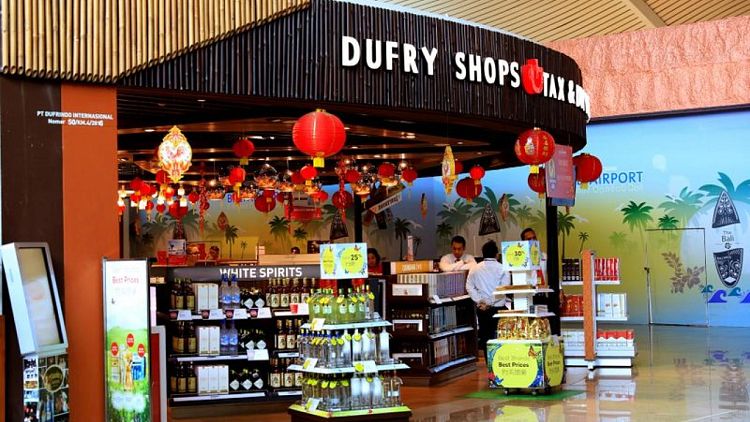Dufry sees signs of travel recovery after Q1 turnover plunge