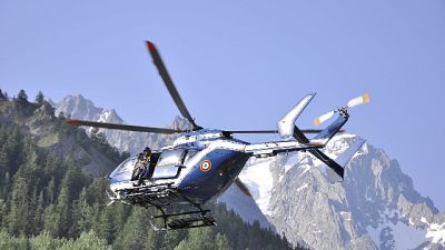 Ieri due vittime dopo riapertura funivia, pericolo sale per neve Ieri due vittime dopo riapertura funivia, pericolo sale per neve
