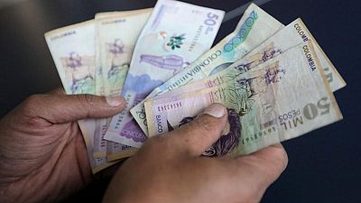 Mercados de Colombia caen tras pérdida de grado de inversión del país por S&P Mercados de Colombia caen tras pérdida de grado de inversión del país por S&P