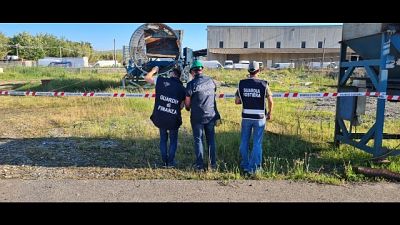 Sono amministratore e resp. tecnico azienda Lamezia Terme Sono amministratore e resp. tecnico azienda Lamezia Terme
