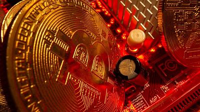 Bitcóin cae tras anuncio de China sobre medidas contra actividades mineras y comerciales de criptomoneda Bitcóin cae tras anuncio de China sobre medidas contra actividades mineras y comerciales de criptomoneda