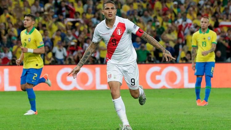 Guerrero vuelve a selección de Perú para partidos de eliminatorias contra Colombia y Ecuador