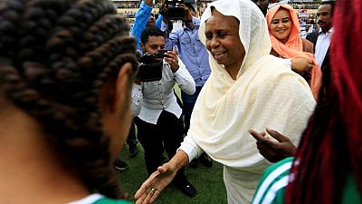 عائشة موسى عضو مجلس السيادة السوداني تستقيل وتقول أصوات المدنيين يتم تجاهلها عائشة موسى عضو مجلس السيادة السوداني تستقيل وتقول أصوات المدنيين يتم تجاهلها