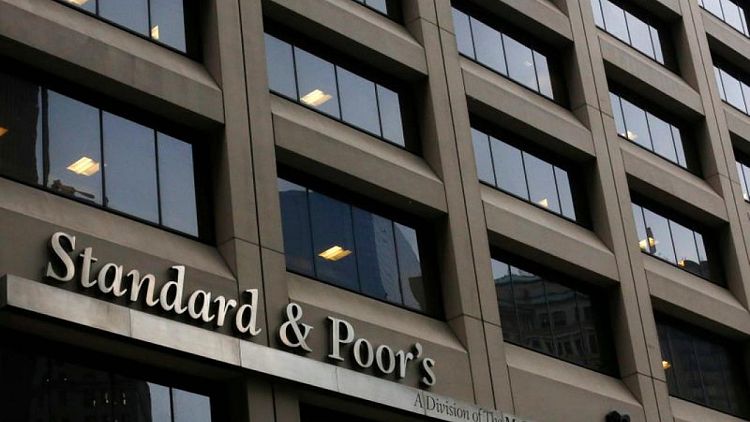 ستاندر أند بورز: تضرر مودعي البنوك اللبنانية "مرجح جدا"
