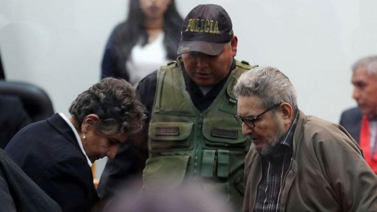 Sendero Luminoso mata a 14 personas en Perú, dicen militares; ONU rechaza ataque