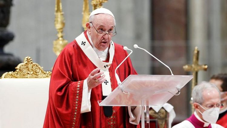 El Papa lanza una iniciativa verde y critica la "actitud depredadora" hacia el planeta