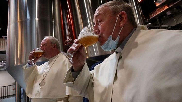 Abadía belga resucita una cervecería de las cenizas después de 200 años