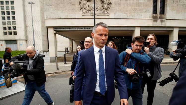 Court sets Jan. 24 trial date for former Man Utd player Giggs