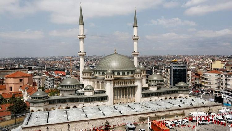 Erdogan inaugurates major new mosque in heart of Istanbul