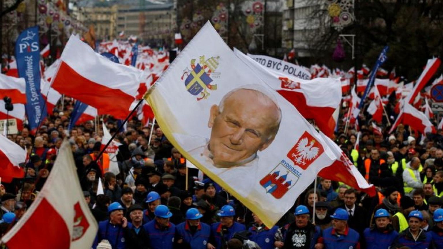 Polish ultra-conservatives launch university to mould new elites