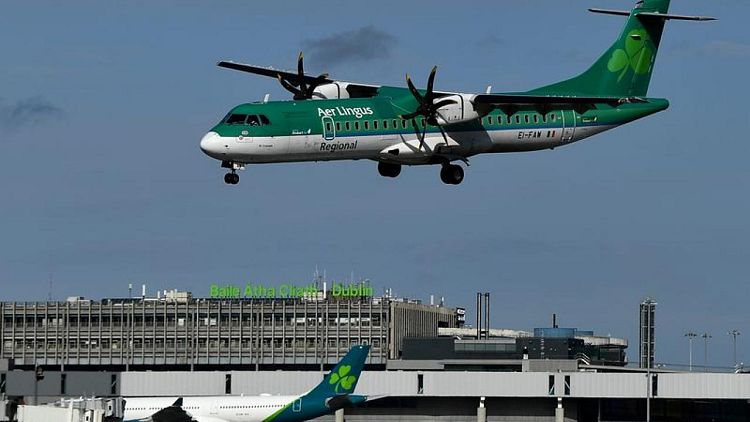 Aer Lingus says it to burn cash for months despite Irish travel plan