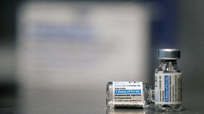 Vaccini: Lazio, 1/a dose a 46% adulti, a 21% anche 2/a