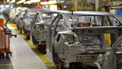 Huracán Ida y restricciones de oferta desaceleran producción manufacturera EEUU