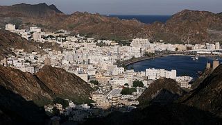 عجز ميزانية سلطنة عمان ينخفض بشدة على أساس سنوي في يوليو