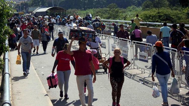 Colombia reopens border with Venezuela after 14 months