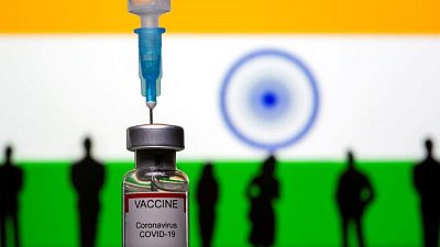 India hace un pedido de una vacuna de COVID no aprobada mientras combate la segunda ola