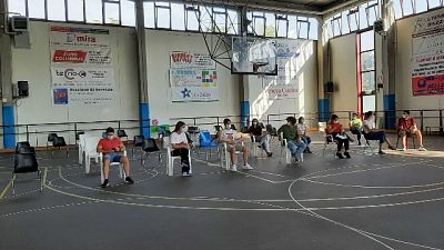 Giovani per 500 dosi JJ, prenotazioni esaurite in pochi minuti Giovani per 500 dosi JJ, prenotazioni esaurite in pochi minuti