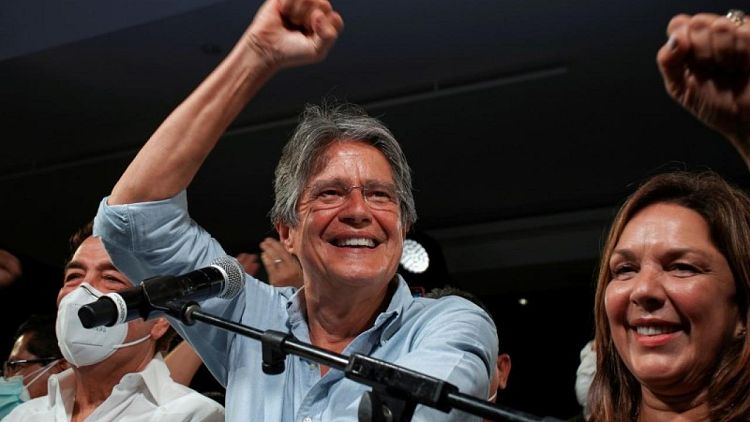 Presidente Ecuador se someterá a intervención quirúrgica en Estados Unidos