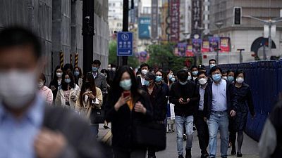 الصين تسجل 43 إصابة جديدة بكورونا