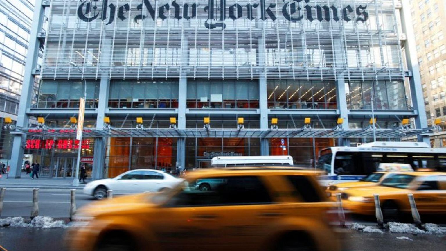 Social media, news websites hit by major internet outage