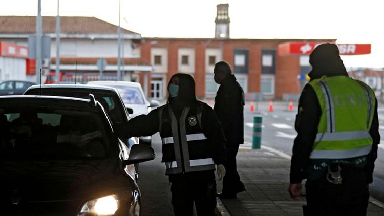 Spain apologises for new restrictions on crossing land border with Portugal