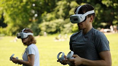 Ensayo de Dinamarca usa juego de realidad virtual para impulsar vacunaciones contra el COVID-19 Ensayo de Dinamarca usa juego de realidad virtual para impulsar vacunaciones contra el COVID-19