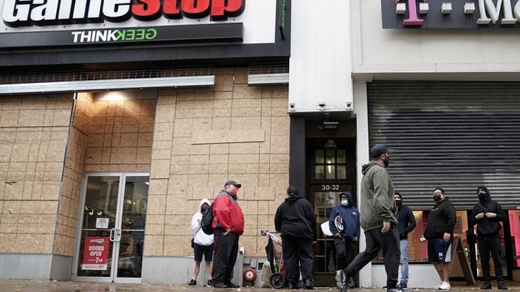 GameStop set to report results as shares reach for peak