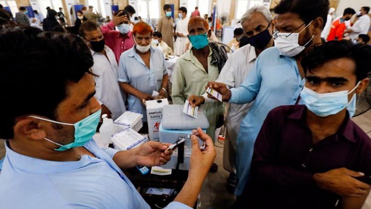 Pakistan commits $1.1 billion for COVID vaccine to cover eligible population